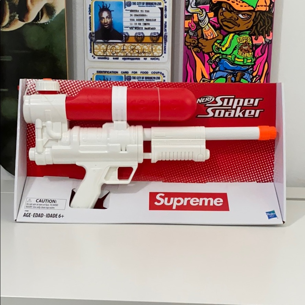 Supreme Super Soaker